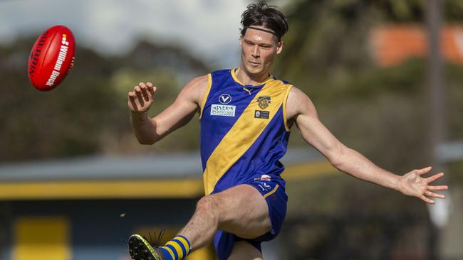 Dylan Jones in action for Williamstown CYMS. Picture: Valeriu Campan