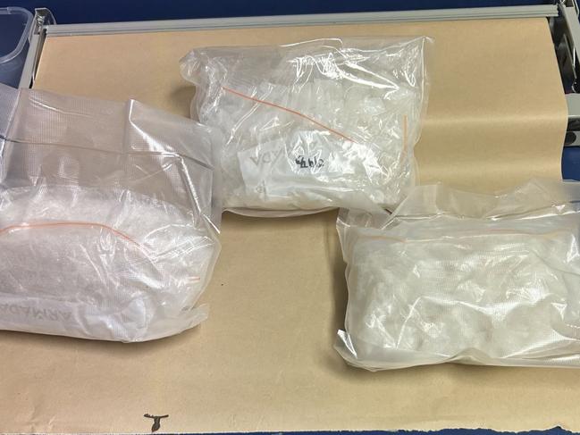 NT Police have seized 3kg of methamphetamine after arresting a 25-year-old man who was allegedly in the process of supplying the drug on December 10.