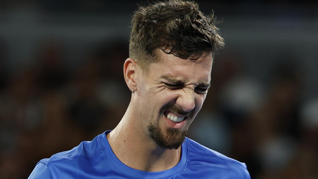 Aussie underdog taking it up to top seed, Kokkinakis in tight tussle