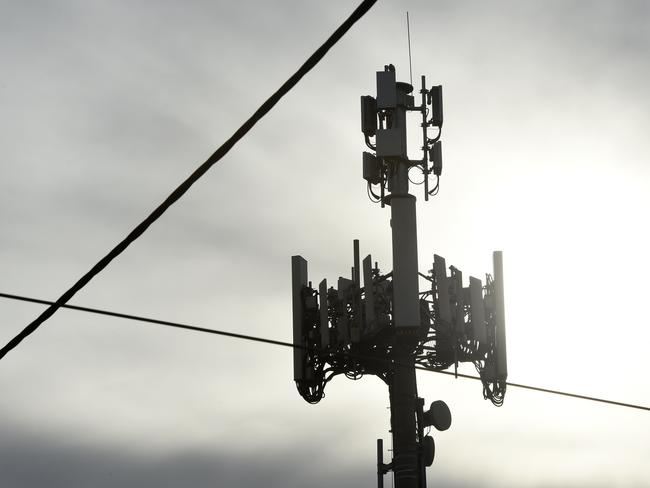 MELBOURNE, AUSTRALIA - NewsWire Photos MAY 25, 2022: Generic telecommunications images. A mobile phone tower in Melbourne. Picture: NCA NewsWire / Andrew Henshaw