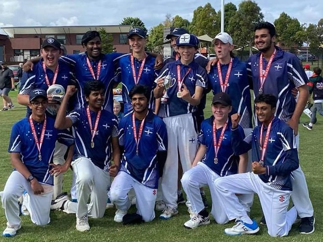 Cranbourne Meadows' under-16 side celebrates its premiership last season.