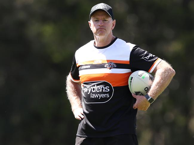 SYDNEY, AUSTRALIA - DECEMBER 07: Wests Tigers coach Michael Maguire watches on  during the Wests Tigers NRL training session at St. Luke's Park North on December 07, 2020 in Sydney, Australia. (Photo by Mark Kolbe/Getty Images)