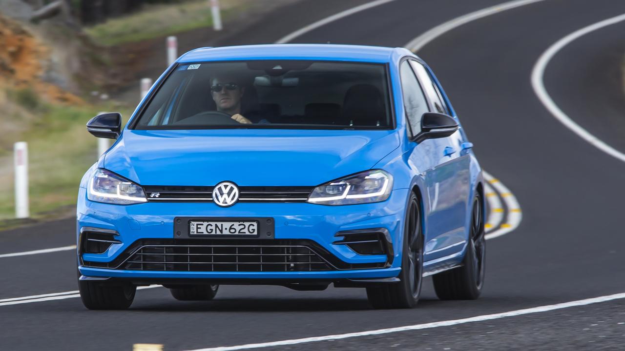 Volkswagen Golf R Final Edition review: price, features, speed ...