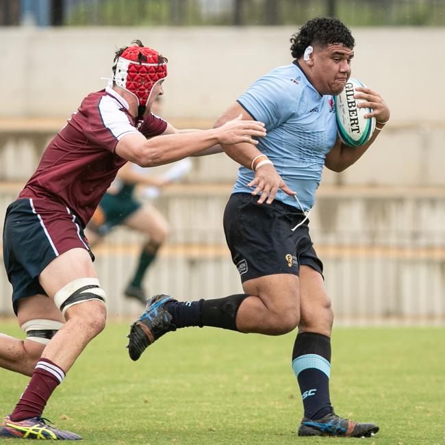 Edwin Langi (with the ball). Picture: Julian Andrews