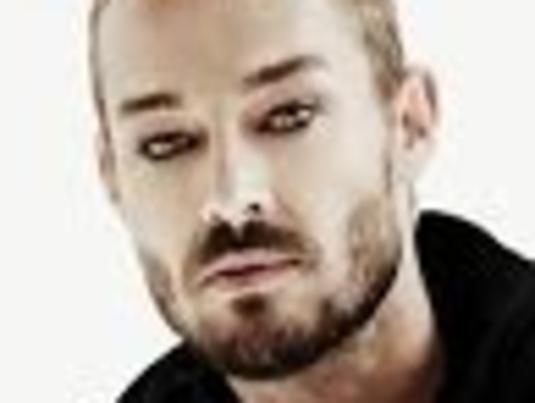 singer Daniel Johns