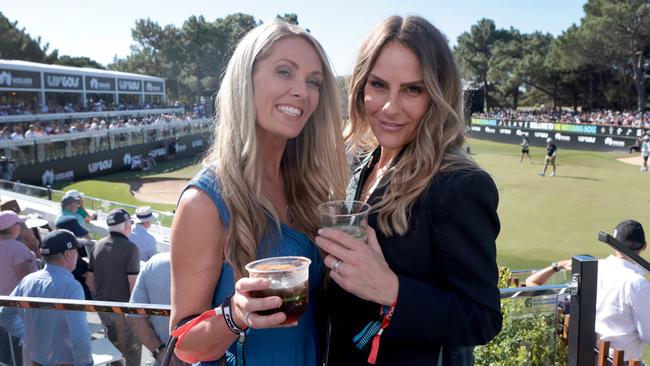 Brooke Kilowsky and Ricaarne Stanley at the LIV Golf tournament. Picture: NCA NewsWire / Kelly Barnes