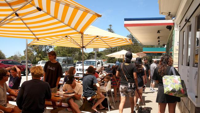 The busy summer streets of Lorne. Picture: Alison Wynd