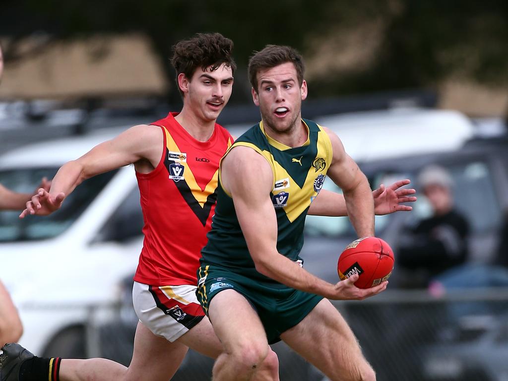 GFL: Leopold v St Joseph's. No 20. Luke Justin for Leopold.
