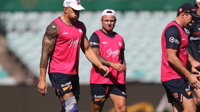 Roosters Sonny Bill Williams and Jake Friend during Sydney Roosters training ahead of their Final against Canberra, at the SCG. Picture: Brett Costello