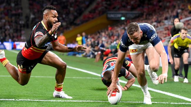 Zac Laybutt has re-committed to North Queensland until at least the end of the 2025 season. (Photo by Bradley Kanaris/Getty Images)