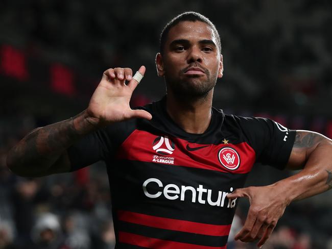 SYDNEY, AUSTRALIA - JULY 31: during the round 29 A-League match between the Western Sydney Wanderers and the Wellington Phoenix at Bankwest Stadium on July 31, 2020 in Sydney, Australia. (Photo by Mark Metcalfe/Getty Images)