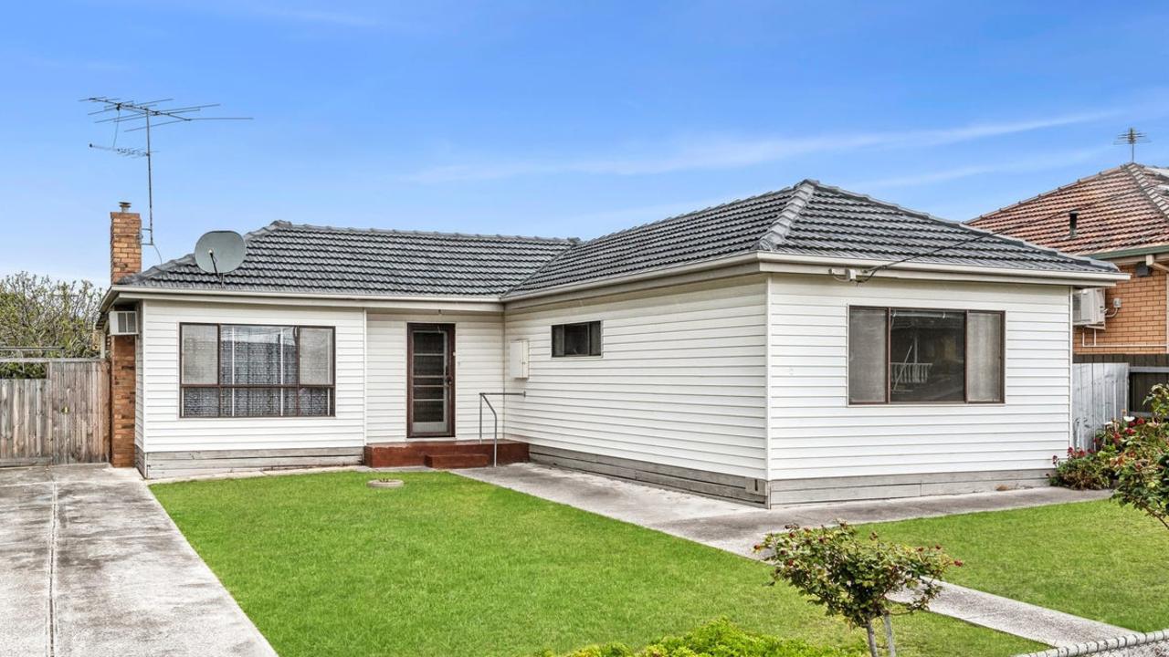 Bell Park estate banks $60K windfall at auction