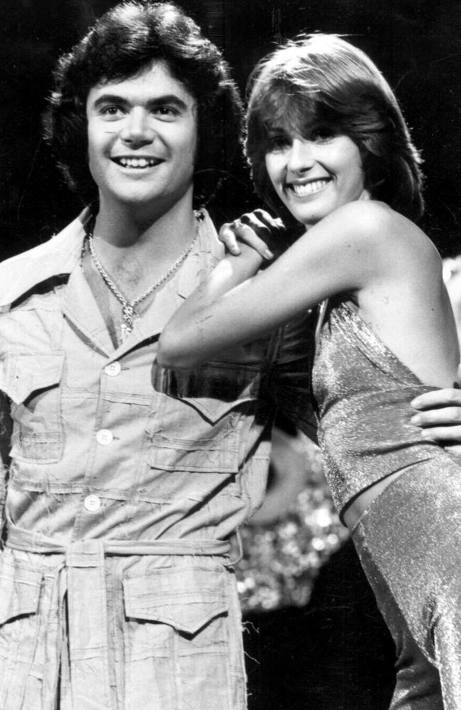 Daryl Somers appears on TV show Bandstand with Byrne in 1976.