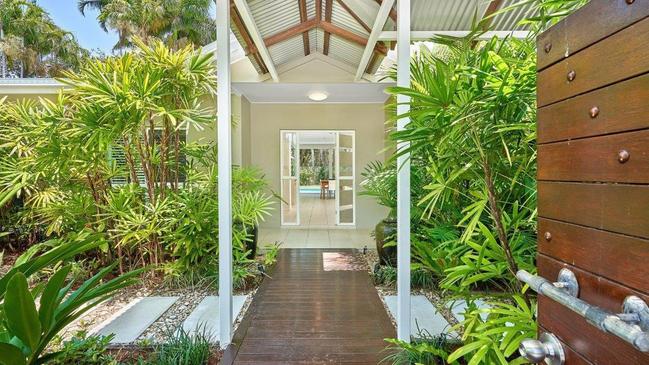 6 Lambus St, Palm Cove, sold for $1,320,000 on May 11. Picture: supplied.