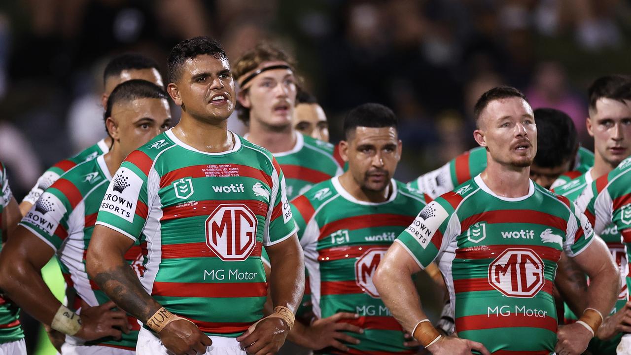 Latrell Mitchell and his team are standing together. Photo by Cameron Spencer/Getty Images.