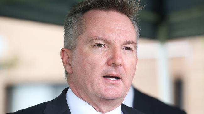 SYDNEY, AUSTRALIA: NewsWire Photos: JANUARY 16 2024: Minister Chris Bowen addresses the media with The Prime Minister, Anthony Albanese, Premier Chris Minns  and Assistant Minister Jenny McAllister in a press conference in Northmead in Sydney today. Picture: NCA NewsWire / Gaye Gerard