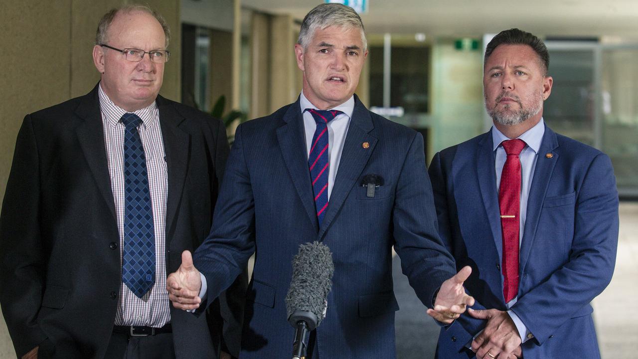 Leader of the Katter Australia Party Robbie Katter flanked by party colleagues Shane Knuth (L) and Nick Dametto. Picture: NewsWire / Glen Campbell