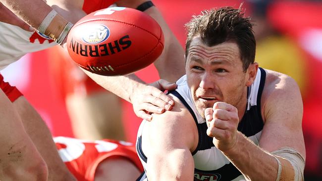 MELBOURNE . 24/09/2022. AFL Grand Final.  Geelong Cats vs Sydney Swans at the MCG.  Patrick Dangerfield of the Cats during the 3rd qtr.      . Picture by Michael Klein