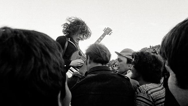 Angus in the pit at Sydney’s Victoria Park in September 1975. Picture: Phillip Morris