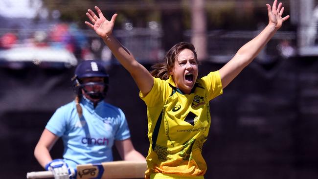 Australia won by five wickets and Ellyse Perry was named Player Of The Match. (Photo by William WEST / AFP)