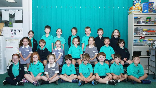 Surfside Primary Class F2 Back row L-R: Edie Rawson, Ziggy Klowss, Eloise Lohmann, Stella Kilmartin, Flynn Tweddle, Max loe, Sia Ross. Middle row: Isabel Smissen, Otis Wallace, Audrey Neilson, Freya Ferrier, Bonnie Gloede, Roy Burness, Lucas Richardson. Front row: Raven Trotter, Stevie Miller, Sienna Grant, Hayden Fox, Otis Bllings, Melvyn Ventura, Luca Vampre Franco, Sasho Mckinley.