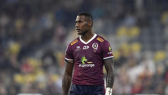 Suliasi Vunivalu in Queensland reds colours. Photo by Ian Hitchcock/Getty Images.