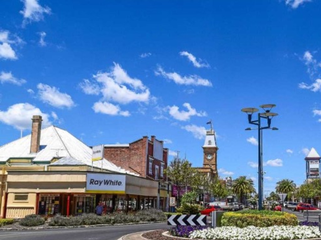 Warwick's Palmerin St from Fitzroy St intersection (Photo: File/ Warwick Daily News)