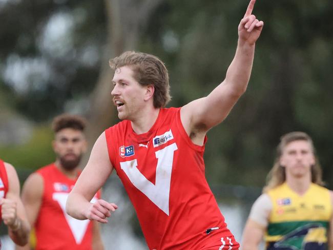 SANFL Insider: Redlegs stay red-hot, Roosters rise to occasion