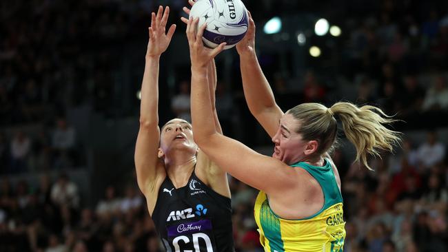 AUCKLAND, NEW ZEALAND - OCTOBER 23: Sophie Garbin of Australia (L) Kelly Jury of New Zealand  competes for the ball with during game four of the 2023 Constellation Cup series between New Zealand Silver Ferns and Australia Diamonds at Spark Arena on October 23, 2023 in Auckland, New Zealand. (Photo by Fiona Goodall/Getty Images)