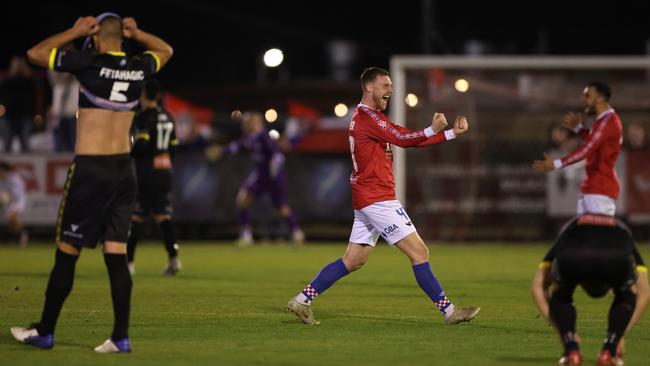 Lars Kinnander celebrates the Melbourne Knights’ victory.