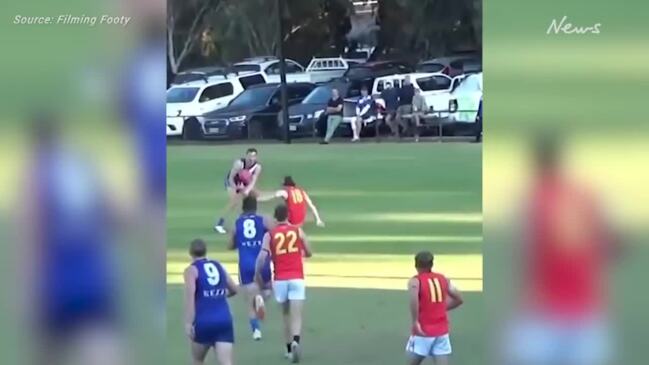 Caleb Barton kicks a stunner for Athelstone