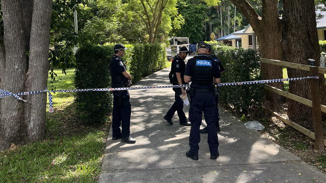 Queensland Police officers at the Trees Rd, Tallebudgera scene last Wednesday. Picture: Tahlia Leathart.