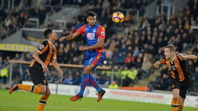 Crystal Palace's Frazier Campbell scores his side's third goal.