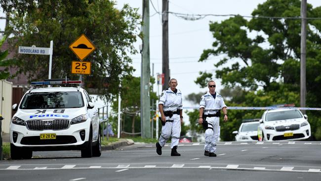 Officers on scene of the fatal crash. Picture: NCA NewsWire/Bianca De Marchi