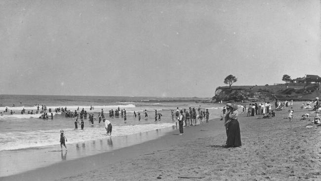 Collaroy Beach in the early 1900s. Photo Northern Beaches Library