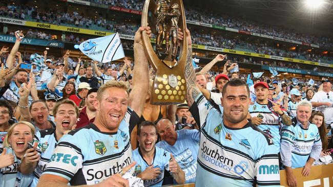 Prior and Fifita shared Cronulla’s Player of the Year award in 2016. (Photo by Mark Kolbe/Getty Images)