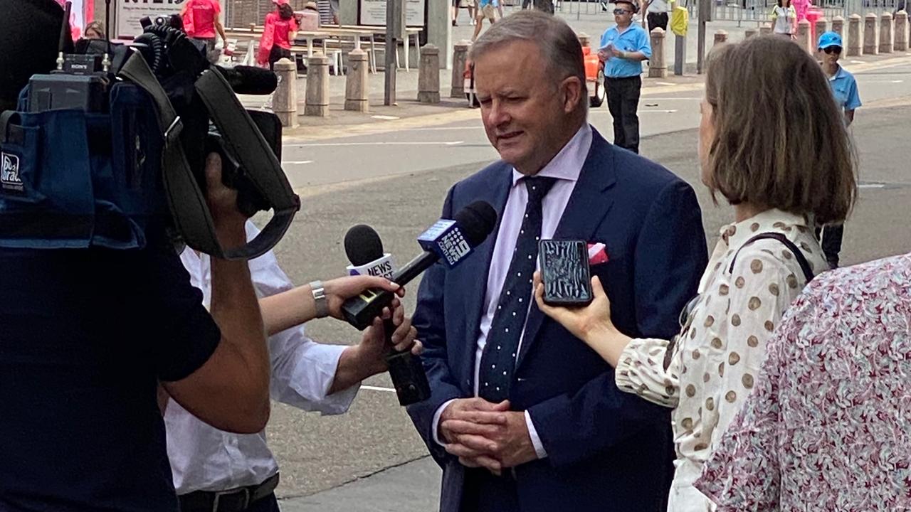 Anthony Albanese arrived at the Sydney Cricket Ground for the third Test between Australia and New Zealand as the bushfire crisis raged on.