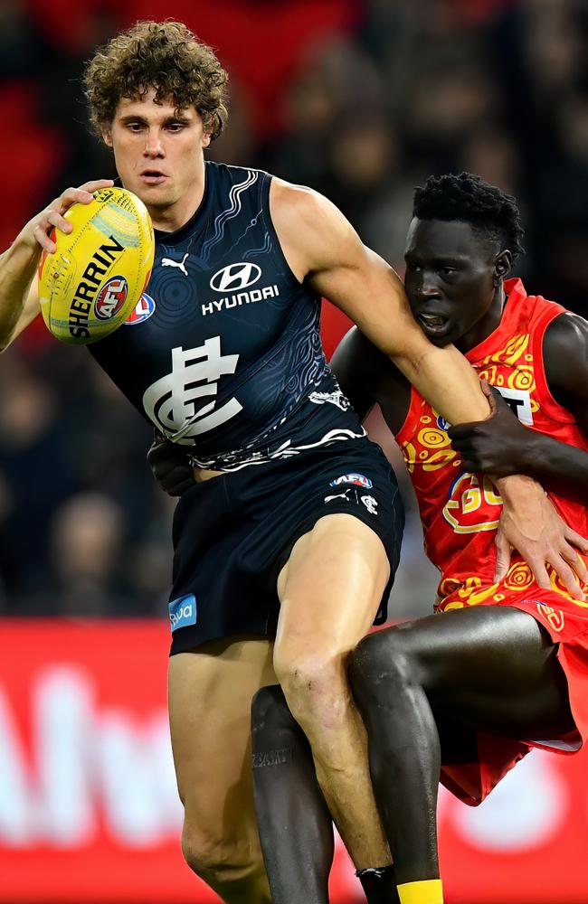 AFL news 2024: Curnow Mac Andrew tackle, holding the ball rule AFL, AFL ...