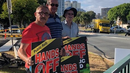 Former Gold Coast councillor Eddy Sarroff rallying against a proposed second casino