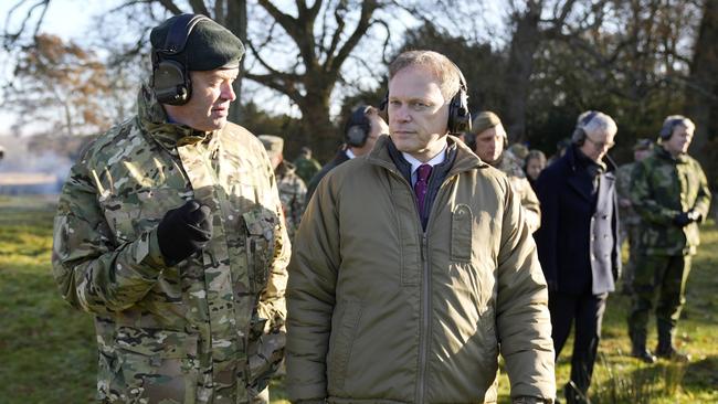 British Defence Secretary Grant Shapps, right, speaks to Chief of the General Staff General Patrick Sanders during a visit to STANTA training camp in East Anglia, England. Picture: Getty Images