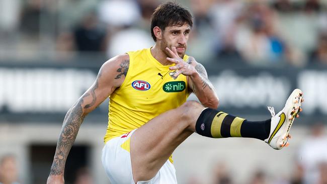 Sam Naismith looks set to take the No. 1 ruck spot for Richmond in the absence of Toby Nankervis. Picture: Getty Images