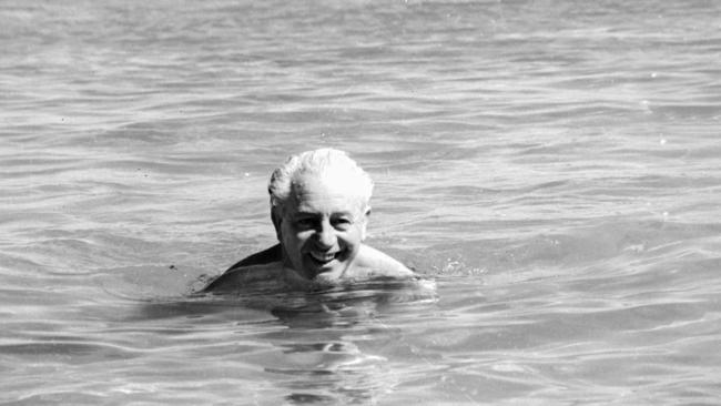 Nøjagtig pad overse 50 years since Prime Minister Harold Holt disappeared off Cheviot Beach in  Portsea | Herald Sun