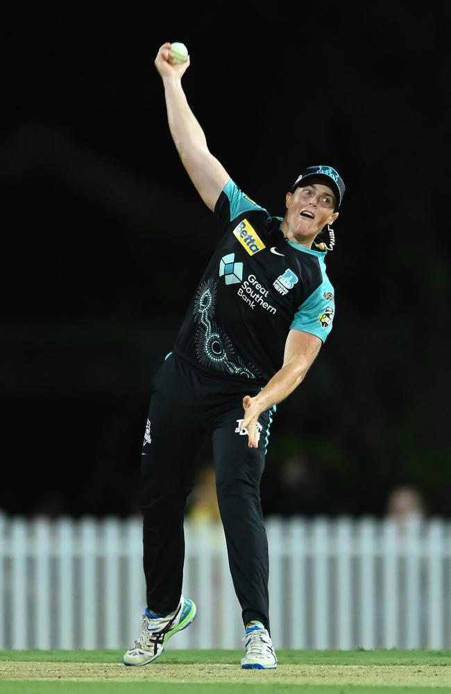 Grace Harris of the Heat bowls during the WBBL match between Brisbane Heat and Melbourne Renegades at Allan Border Field, on November 17, 2023, in Brisbane, Australia. (Photo by Albert Perez/Getty Images)