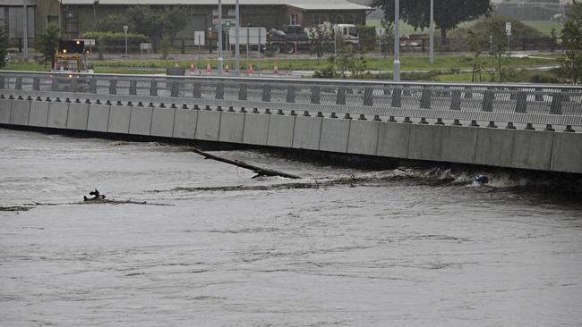 New Windsor bridge closed due to flood risk on the 21st of March after Sydney was lashed with huge rain fall above 100mm yesterday. Picture: Adam Yip