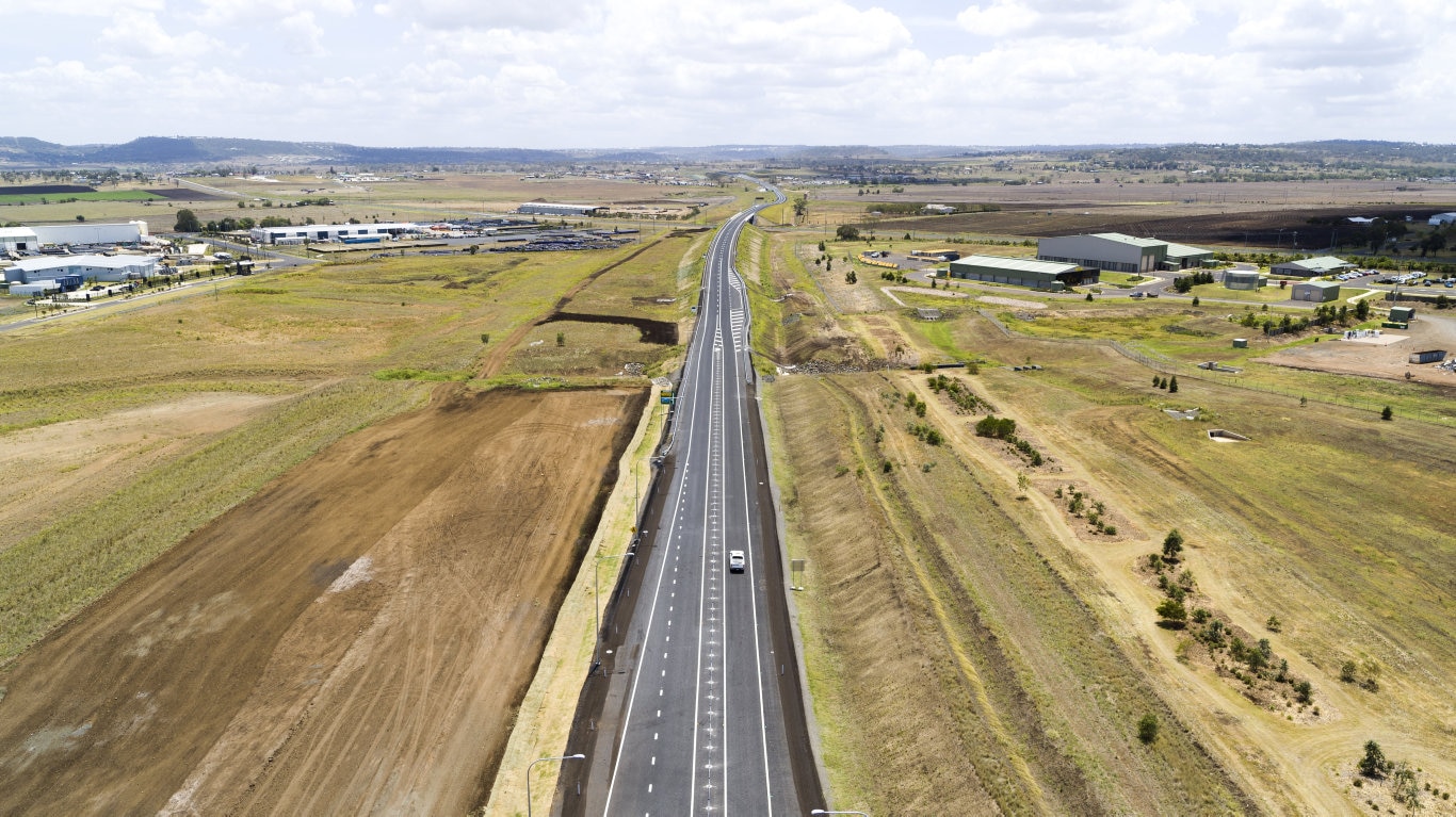 Toowoomba Second Range Crossing looking north towards Omara Rd overpass.