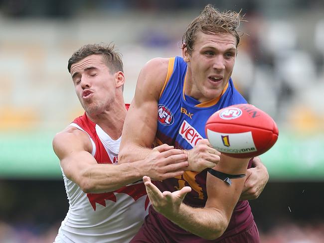 Tom Bell must step up in the absence of Dayne Beams and Tom Rockliff. Picture: Getty Images