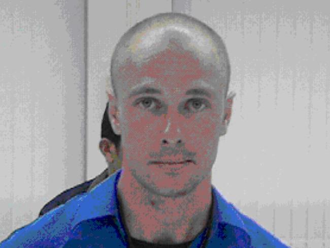 Undated - Pedophile Jason Daron Mizner, 31yrs, was arrested 02 Feb 2006 in Chang Mai,  Thailand for allegedly attemptoing to rape a girl, 2yrs. PicSupplied by /Froggatt /MichaelJ @/police./qld./gov./au - crime o/seas child sex pedophilia headshot accused