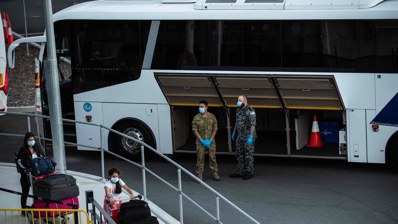 International arrival caps will be halved. Picture: NCA NewsWire/Flavio Brancaleone