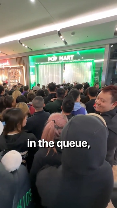Wild scenes at 3am as viral craze sweeps Aus