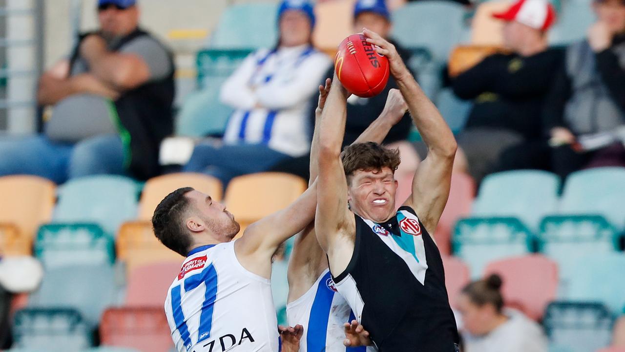 HOBART, AUSTRALIA - MAY 14: Mitch Georgiades of the Power marks the ball during the 2022 AFL Round 09 match between the North Melbourne Kangaroos and the Port Adelaide Power at Blundstone Arena on May 14, 2022 in Hobart, Australia. (Photo by Dylan Burns/AFL Photos via Getty Images)